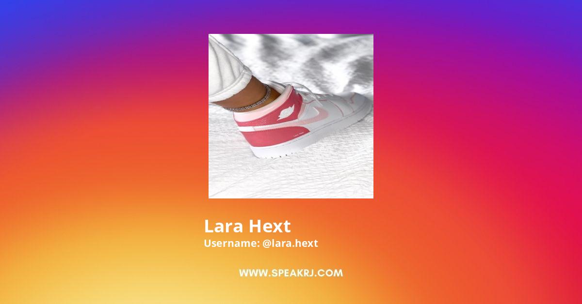 Lara Hext Instagram Pictures