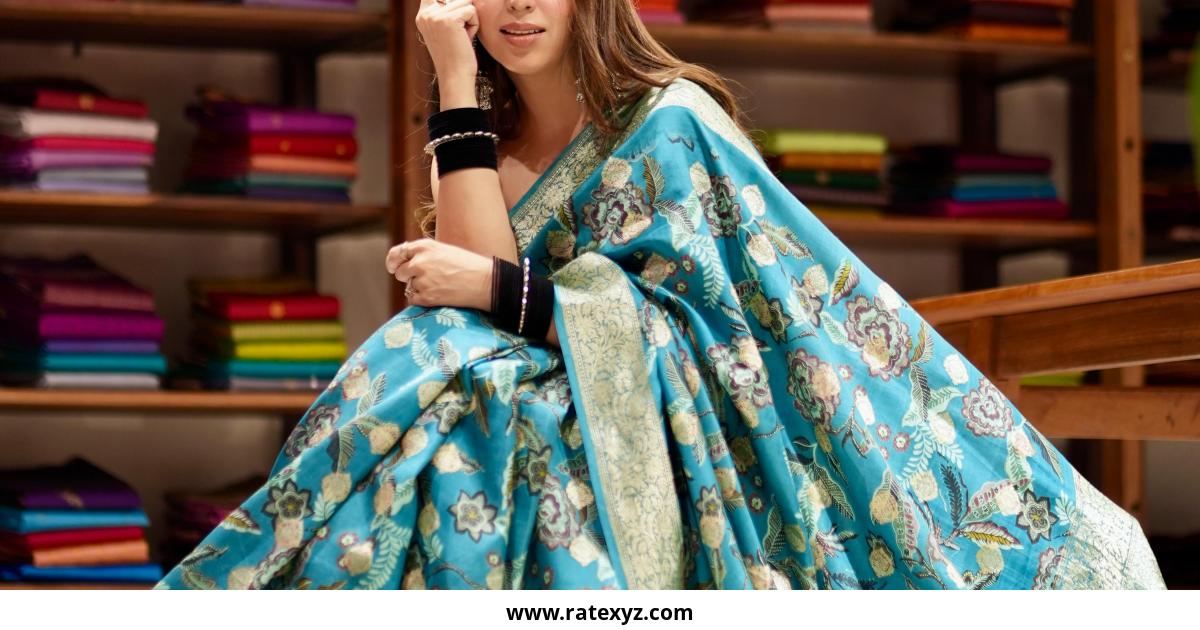 Gunika Lifestyle Mom Influencer Delhi Instagram Pictures