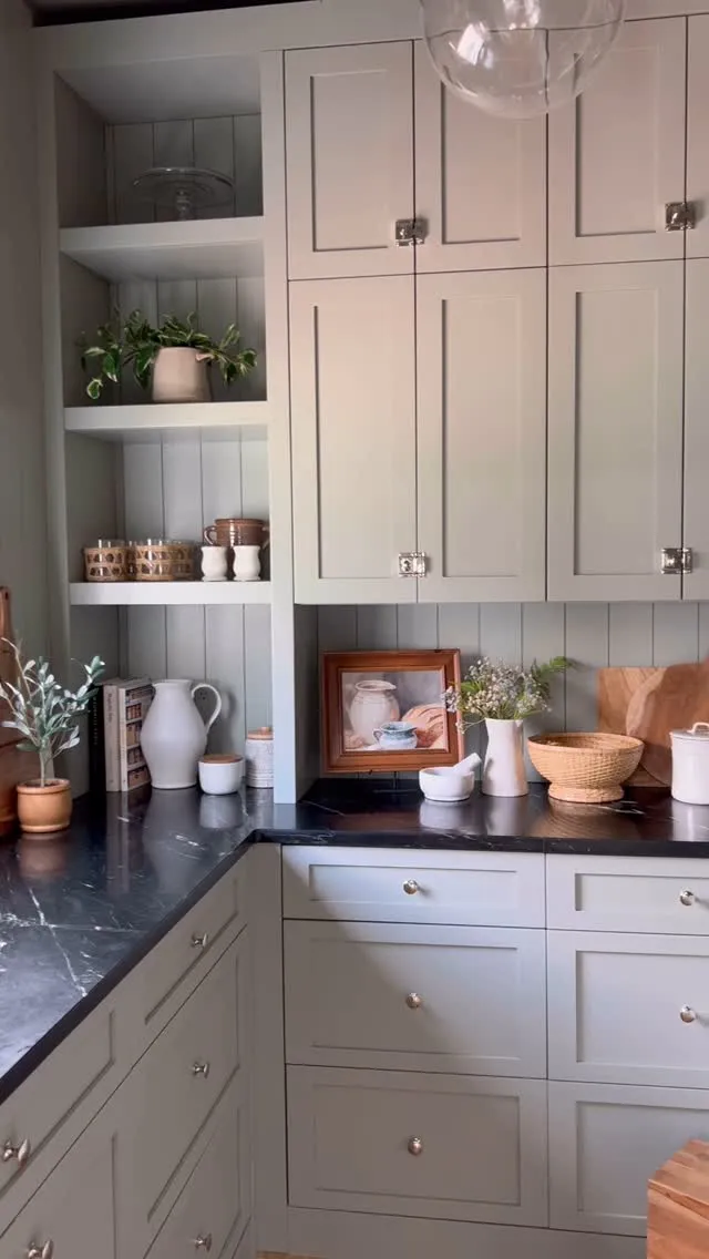 Post by Candice Jones | Home Decor • Design