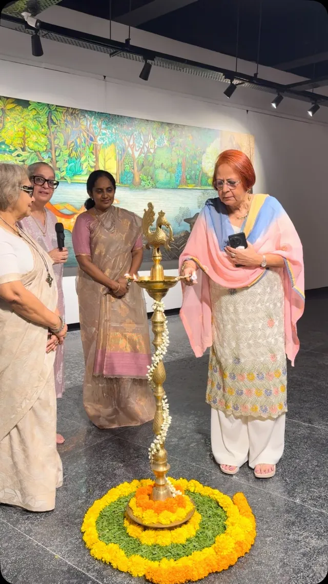 Post by Artworld/ Sarala's Art International