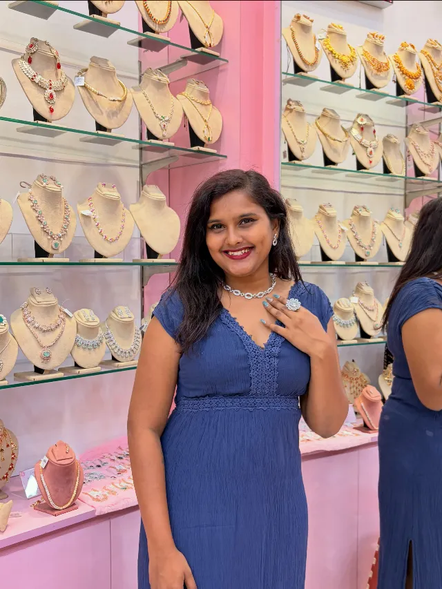 Post by Santoshi Raju Telgu| Pune Influencer| Lifestyle |Fashion Blogger