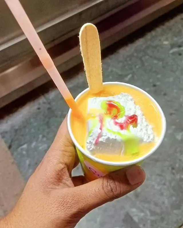 Post by lucknow vlogger ||  Sonali