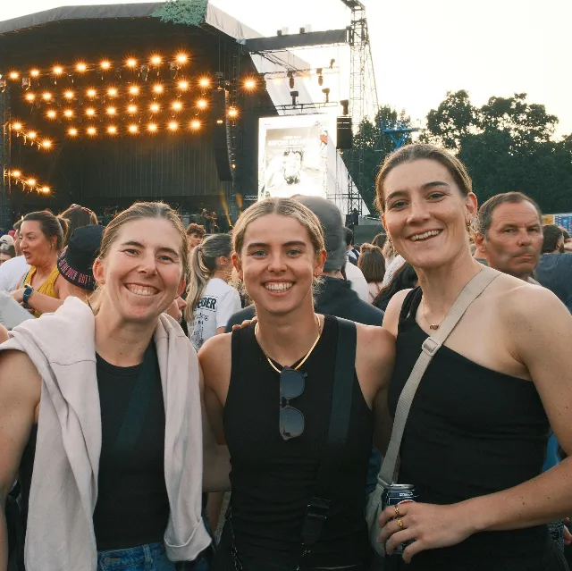 Post by Phoebe Litchfield