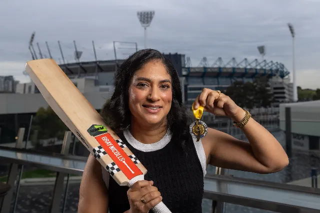 Post by Lisa Sthalekar