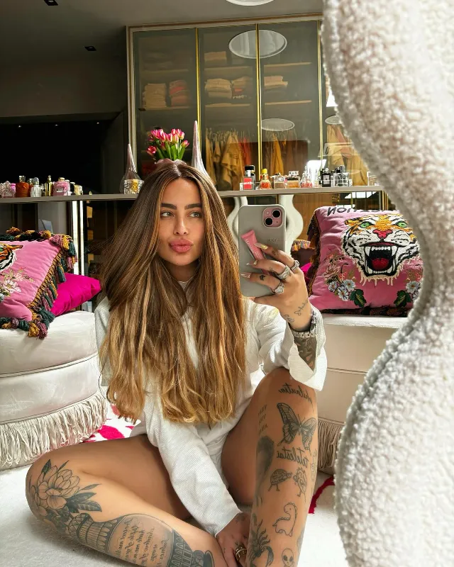 Post by RAFAELLA