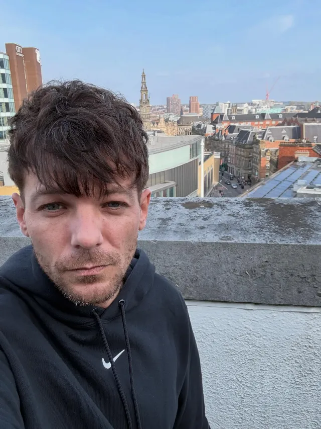Post by Louis Tomlinson