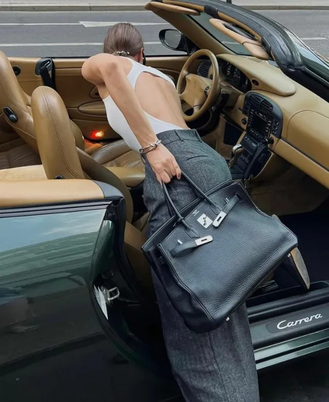 Post by KRISTINA SHVETS | Fashion influencer Dubai | Lifestyle Blog