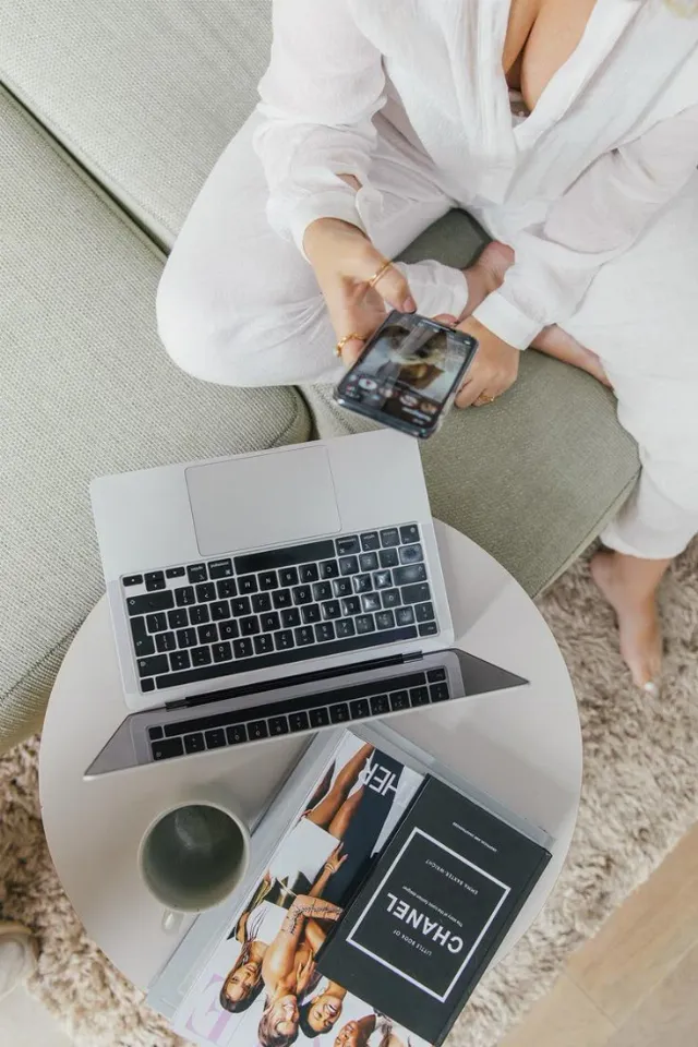 Post by Victoria Saperstein | Dallas Brand Photographer + Etsy Shop Owner